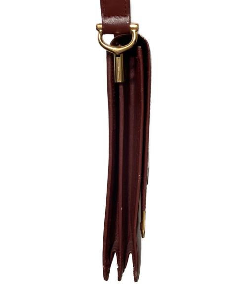 Cartier（カルティエ）Cartier (カルティエ) スクエアショルダーバッグ ボルドーの古着・服飾アイテム