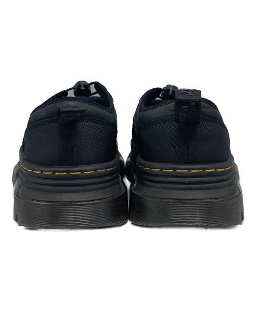 Dr.Martens（ドクターマーチン）Dr.Martens (ドクターマーチン) WAYFINDER オープン ロー 3 タイ シューズ ブラック サイズ:UK8の古着・服飾アイテム