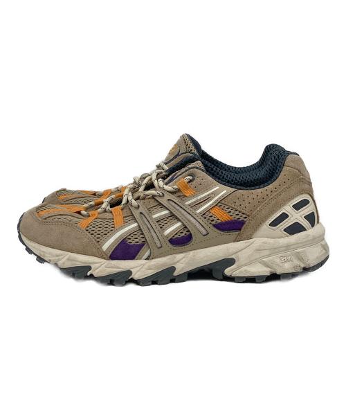 asics（アシックス）asics (アシックス) GEL-SONOMA 15-50/ゲルソノマ ベージュ×ホワイト サイズ:26.5の古着・服飾アイテム