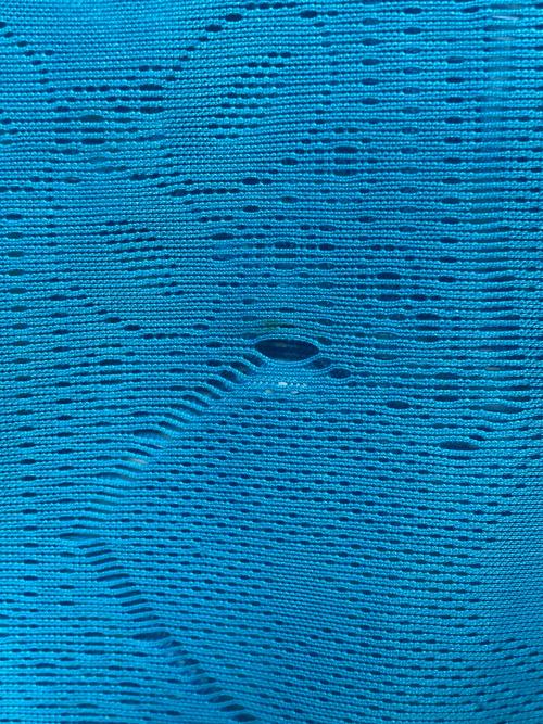 ISSEY MIYAKE（イッセイミヤケ）ISSEY MIYAKE (イッセイミヤケ) 	ノースリーブメッシュカットソー スカイブルー サイズ:2の古着・服飾アイテム
