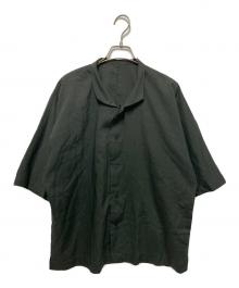 HOMME PLISSE ISSEY MIYAKE（オム プリッセ イッセイ ミヤケ）の古着「ポリエステルリネンスタンドカラー ドルマンシャツ」｜グリーン