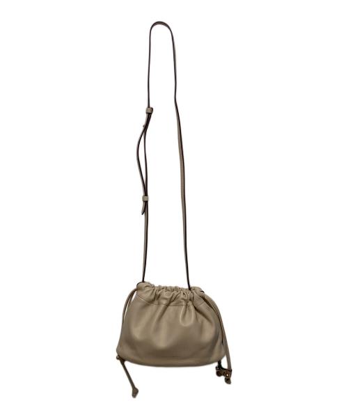 STRATHBERRY（ストラスベリー）STRATHBERRY (ストラスベリー) Charlotte Drawstringバッグ/チャーロットドローストリングバッグ ベージュの古着・服飾アイテム