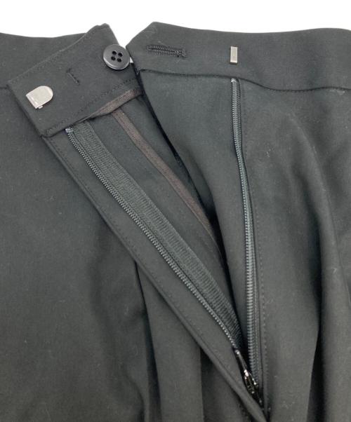 BALLSEY（ボールジィ）BALLSEY (ボールジィ) コンパクトクロスストレッチ タイトバミューダパンツ ネイビー サイズ:36の古着・服飾アイテム