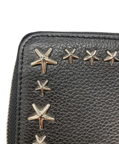 JIMMY CHOO（ジミーチュウ）JIMMY CHOO (ジミーチュウ) スタスタッズラウンドファスナーウォレット ブラックの古着・服飾アイテム
