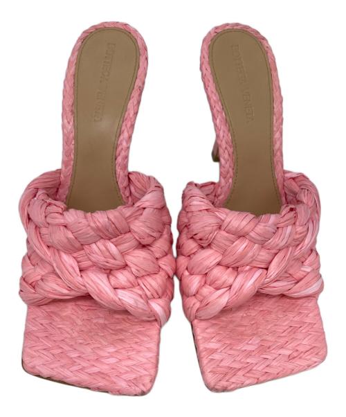 BOTTEGA VENETA（ボッテガベネタ）BOTTEGA VENETA (ボッテガベネタ) ストレッチ ラフィア ミュール サンダル ブロッサムピンク サイズ:37の古着・服飾アイテム