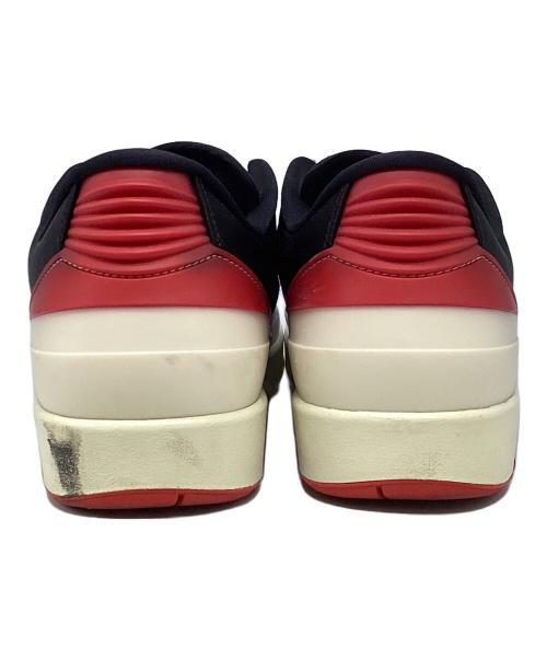NIKE（ナイキ）NIKE (ナイキ) エアジョーダン2レトロロー ブラック×ホワイト サイズ:28.5の古着・服飾アイテム
