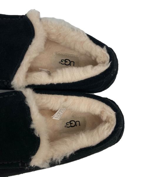 UGG（アグ）UGG (アグ) モカシンシューズ ブラック サイズ:26の古着・服飾アイテム