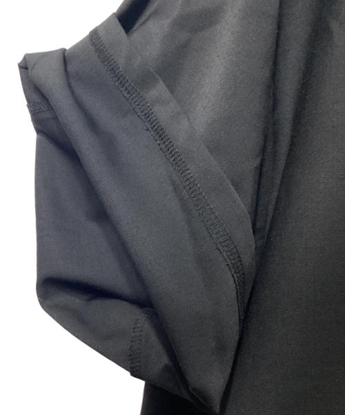 UNTRACE（アントレース）UNTRACE (アントレース) サイドジップTシャツ ブラック サイズ:1の古着・服飾アイテム