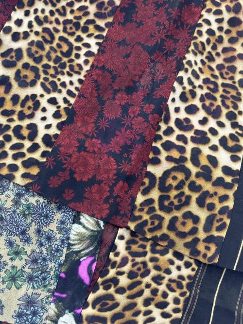 DRIES VAN NOTEN（ドリスヴァンノッテン）DRIES VAN NOTEN (ドリスヴァンノッテン) 総柄シアーパンツ マルチカラー サイズ:50の古着・服飾アイテム