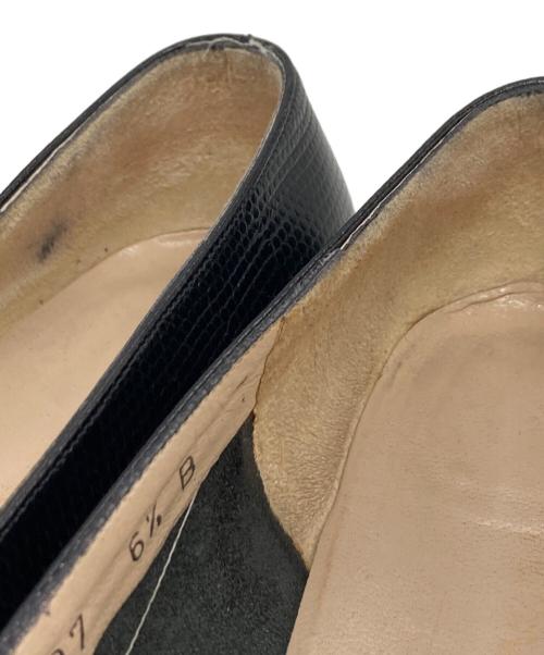 Salvatore Ferragamo（サルヴァトーレ フェラガモ）Salvatore Ferragamo (サルヴァトーレ フェラガモ) ヴァラリボンパンプス ブラック サイズ:6　1/2の古着・服飾アイテム