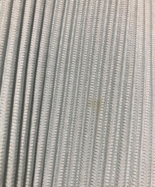 HOMME PLISSE ISSEY MIYAKE（オム プリッセ イッセイ ミヤケ）HOMME PLISSE ISSEY MIYAKE (オム プリッセ イッセイ ミヤケ) S/Sプリーツカットソー スカイブルー サイズ:2の古着・服飾アイテム