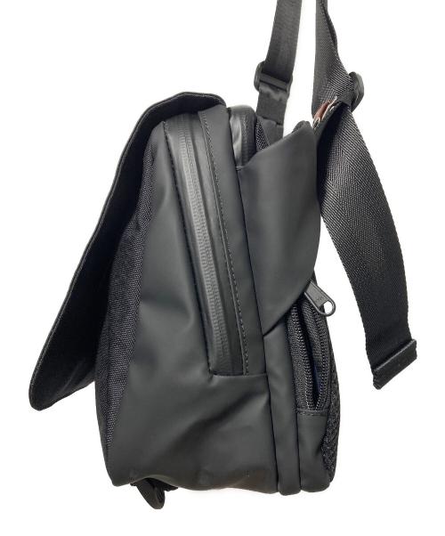 TRIDEAL（トライディール）TRIDEAL (トライディール) TOUGH SLING MULTI BAG ブラックの古着・服飾アイテム
