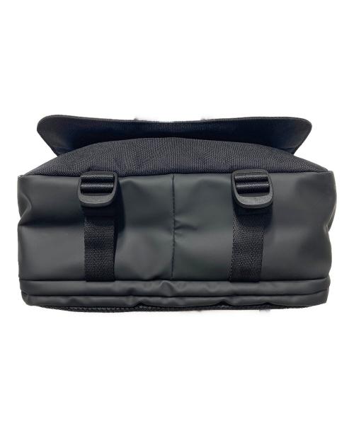 TRIDEAL（トライディール）TRIDEAL (トライディール) TOUGH SLING MULTI BAG ブラックの古着・服飾アイテム