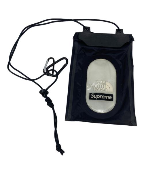 THE NORTH FACE（ザ ノース フェイス）THE NORTH FACE (ザ ノース フェイス) SUPREME (シュプリーム) Outer Tape Seam Neck Pouch ブラックの古着・服飾アイテム