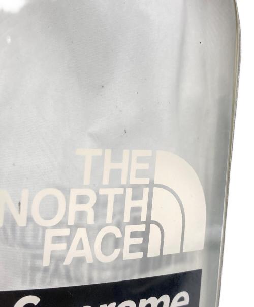 THE NORTH FACE（ザ ノース フェイス）THE NORTH FACE (ザ ノース フェイス) SUPREME (シュプリーム) Outer Tape Seam Neck Pouch ブラックの古着・服飾アイテム