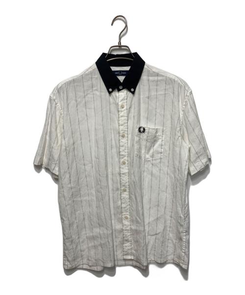 FRED PERRY（フレッドペリー）FRED PERRY (フレッドペリー) B.D SHORT SLEEVE SHIRTS ホワイト サイズ:Mの古着・服飾アイテム