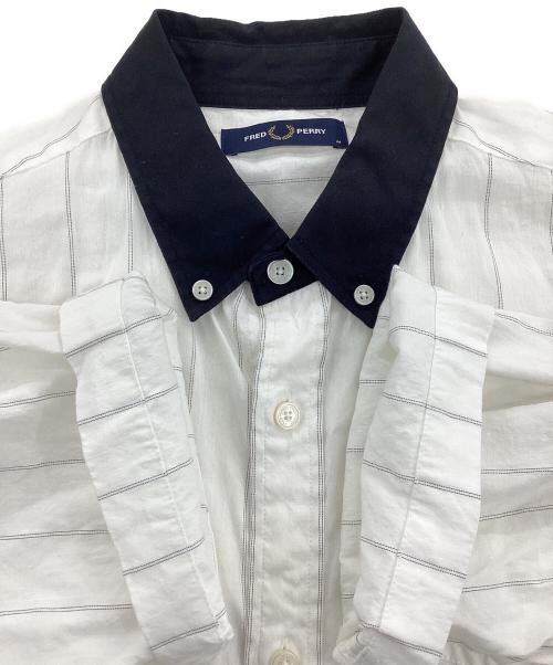 FRED PERRY（フレッドペリー）FRED PERRY (フレッドペリー) B.D SHORT SLEEVE SHIRTS ホワイト サイズ:Mの古着・服飾アイテム