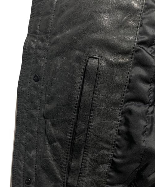 Blackbarrett by Neil Barrett（ブラックバレット）Blackbarrett by Neil Barrett (ブラックバレット) 中綿レザージャケット ブラック サイズ:3の古着・服飾アイテム