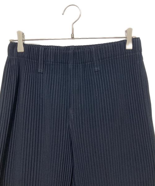 HOMME PLISSE ISSEY MIYAKE（オム プリッセ イッセイ ミヤケ）HOMME PLISSE ISSEY MIYAKE (オム プリッセ イッセイ ミヤケ) プリーツパンツ ネイビー サイズ:2の古着・服飾アイテム