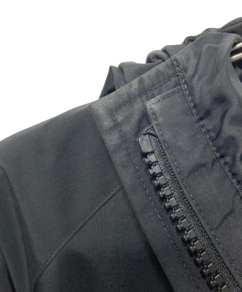 CarHartt（カーハート）CarHartt (カーハート) マウンテンパーカー ブラック サイズ:Mの古着・服飾アイテム