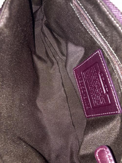 COACH（コーチ）COACH (コーチ) シグネチャー  レザー ハンド ワンショルダー バッグ ベージュ×パープルの古着・服飾アイテム