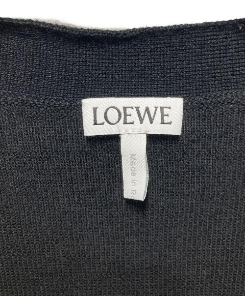 LOEWE（ロエベ）LOEWE (ロエベ) アナグラム刺繍Vネックカーディガン ブラック サイズ:Mの古着・服飾アイテム