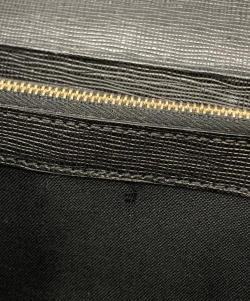 FENDI（フェンディ）FENDI (フェンディ) コンチネンタルウォレット ブラックの古着・服飾アイテム