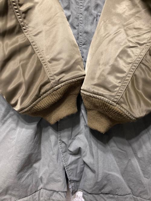 SueUNDERCOVER（スーアンダーカバー）SueUNDERCOVER (スーアンダーカバー) ドッキングフーデッドコート カーキ サイズ:2の古着・服飾アイテム