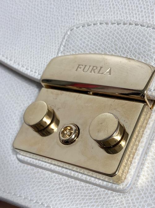 FURLA（フルラ）FURLA (フルラ) ショルダーバッグ ホワイトの古着・服飾アイテム