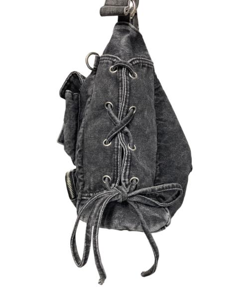 ADRER（アドラー）ADRER (アドラー) vintage denim shoulder bag / ヴィンテージデニムショルダーバッグ グレー 未使用品の古着・服飾アイテム