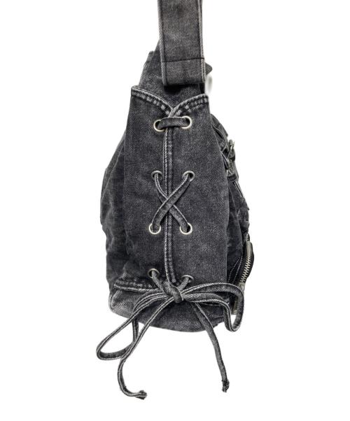ADRER（アドラー）ADRER (アドラー) vintage denim shoulder bag / ヴィンテージデニムショルダーバッグ グレー 未使用品の古着・服飾アイテム