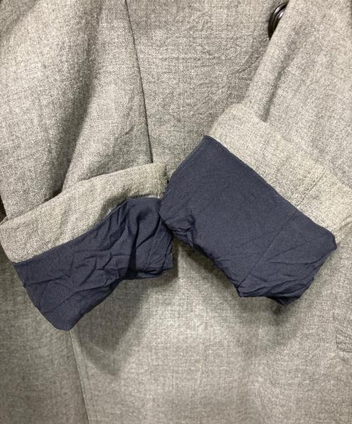 GIORGIO ARMANI（ジョルジオアルマーニ）GIORGIO ARMANI (ジョルジオアルマーニ) Pコート グレー サイズ:46の古着・服飾アイテム