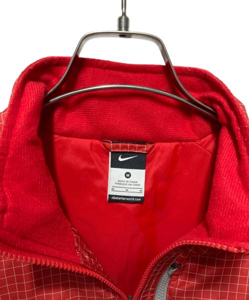 NIKE（ナイキ）NIKE (ナイキ) ジップアップジャケット レッド サイズ:Mの古着・服飾アイテム