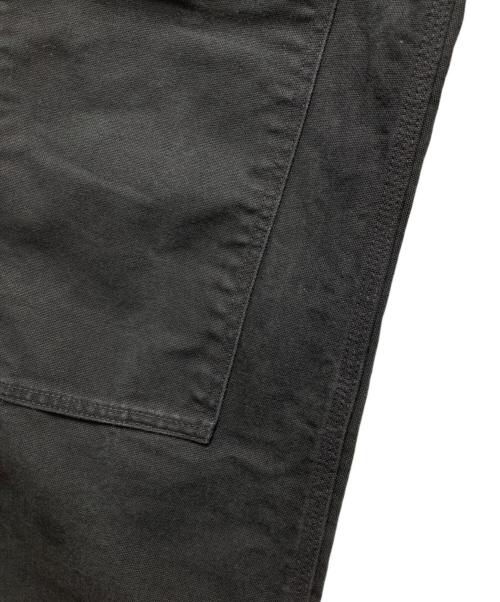 CarHartt（カーハート）CarHartt (カーハート) B136 ウォッシュドダック ダブルニー ペインターパンツ ブラック サイズ:Mの古着・服飾アイテム