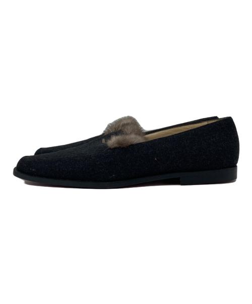 Christian Louboutin（クリスチャン・ルブタン）Christian Louboutin (クリスチャン・ルブタン) シューズ グレー サイズ:36　1/2の古着・服飾アイテム