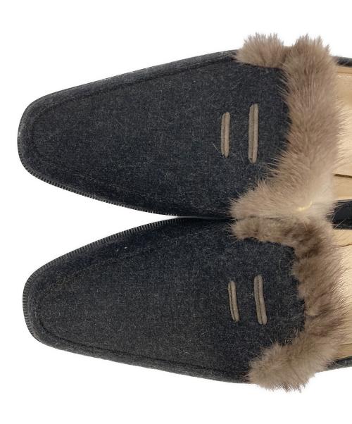 Christian Louboutin（クリスチャン・ルブタン）Christian Louboutin (クリスチャン・ルブタン) シューズ グレー サイズ:36　1/2の古着・服飾アイテム
