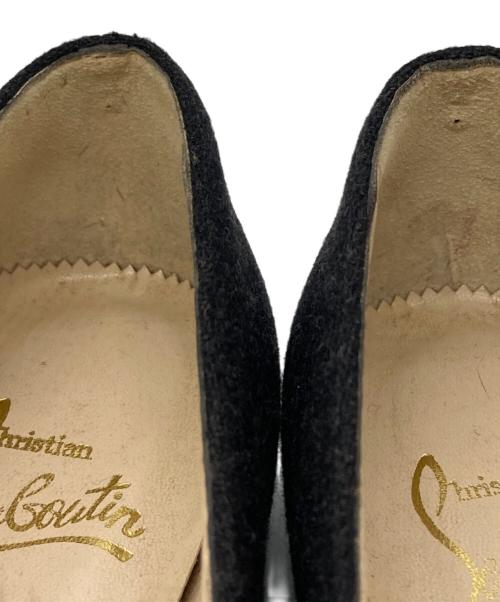Christian Louboutin（クリスチャン・ルブタン）Christian Louboutin (クリスチャン・ルブタン) シューズ グレー サイズ:36　1/2の古着・服飾アイテム