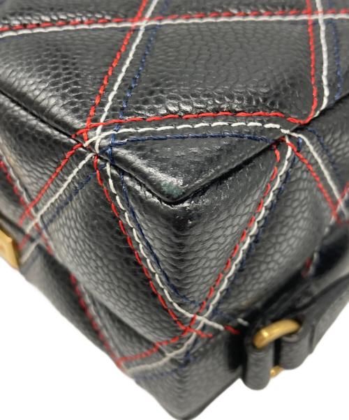 Thom Browne（トムブラウン）Thom Browne (トムブラウン) mini Trunk quilted shoulder bag ブラックの古着・服飾アイテム
