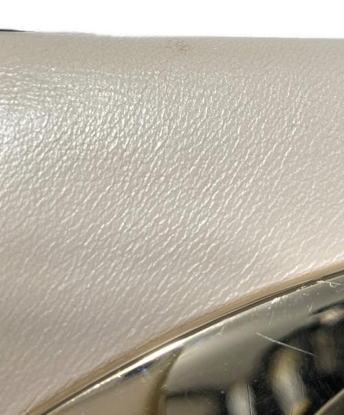 Christian Louboutin（クリスチャン・ルブタン）Christian Louboutin (クリスチャン・ルブタン) パサージュ2WAYショルダーバッグ ベージュの古着・服飾アイテム