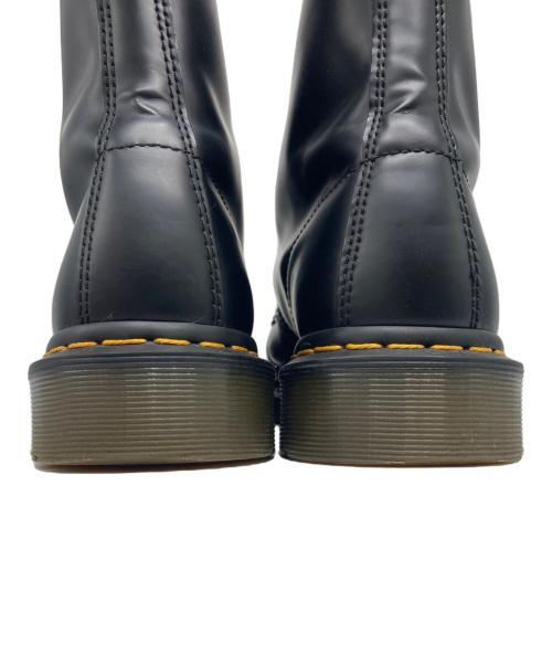 Dr.Martens（ドクターマーチン）Dr.Martens (ドクターマーチン) 8ホールブーツ ブラック サイズ:UK7の古着・服飾アイテム