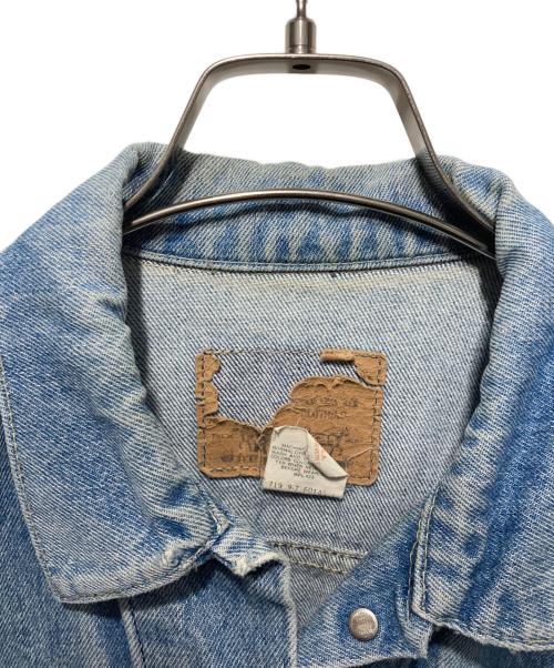 LEVI'S（リーバイス）LEVI'S (リーバイス) トラッカージャケット インディゴ サイズ:Mの古着・服飾アイテム