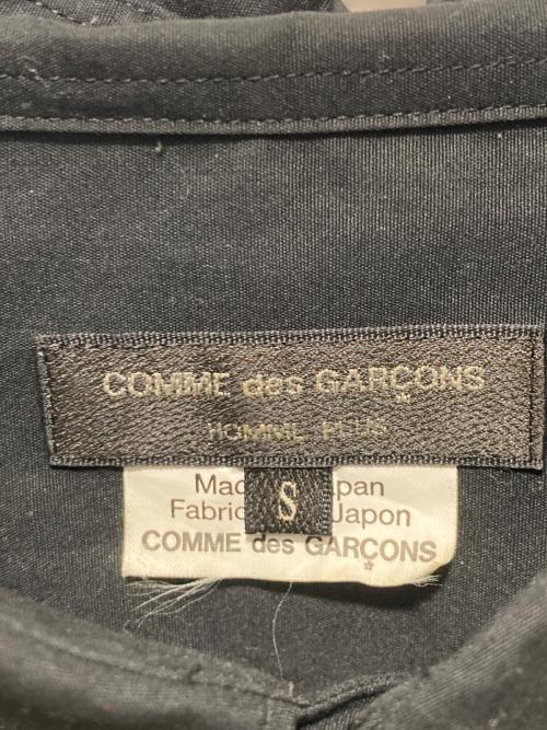 COMME des GARCONS HOMME PLUS（コムデギャルソンオムプリュス）COMME des GARCONS HOMME PLUS (コムデギャルソンオムプリュス) ギャザーボリュームスリーブコットンシャツ ブラック サイズ:Sの古着・服飾アイテム
