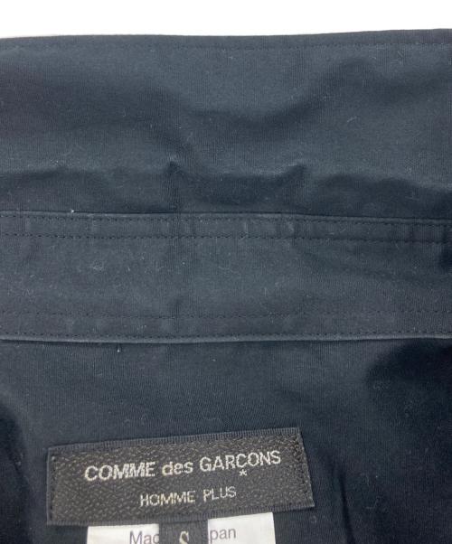 COMME des GARCONS HOMME PLUS（コムデギャルソンオムプリュス）COMME des GARCONS HOMME PLUS (コムデギャルソンオムプリュス) ギャザーボリュームスリーブコットンシャツ ブラック サイズ:Sの古着・服飾アイテム