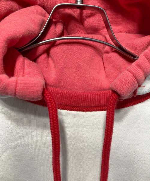 FUMIKA UCHIDA（フミカウチダ）FUMIKA UCHIDA (フミカウチダ) 2-TONE PULLOVER HOODIE ホワイト×レッド サイズ:Mの古着・服飾アイテム