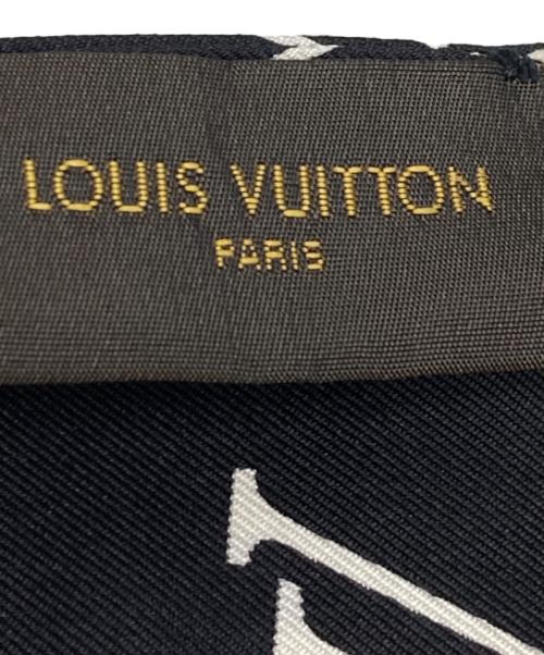 LOUIS VUITTON（ルイ ヴィトン）LOUIS VUITTON (ルイ ヴィトン) シルクスカーフ マルチカラーの古着・服飾アイテム