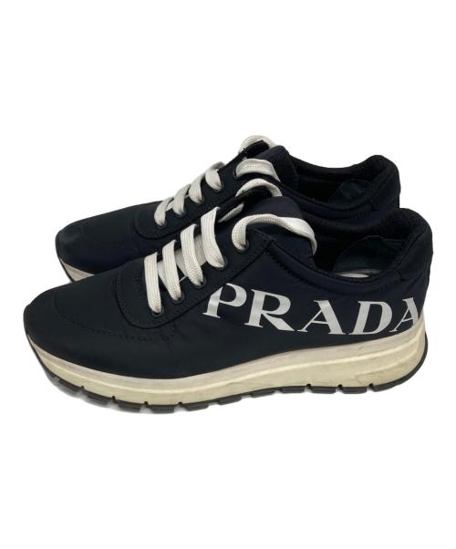 PRADA（プラダ）PRADA (プラダ) Re-Nylon ロゴスニーカー ブラック サイズ:38の古着・服飾アイテム