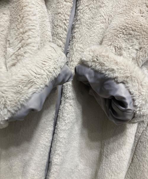CLANE（クラネ）CLANE (クラネ) LONG FUR COAT グレージュ サイズ:1の古着・服飾アイテム