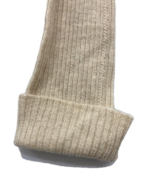 YOHJI YAMAMOTO（ヨウジヤマモト）YOHJI YAMAMOTO (ヨウジヤマモト) アシンメトリーデザインニット アイボリー サイズ:3の古着・服飾アイテム