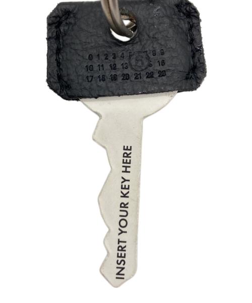 MM6 Maison Margiela（エムエムシックスメゾンマルジェラ）MM6 Maison Margiela (エムエムシックスメゾンマルジェラ) キーネックレス シルバーの古着・服飾アイテム