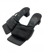 HENRI EN VARGOヘンリ エン ヴァーゴ）の古着「スクエアトゥミュール」｜ブラック